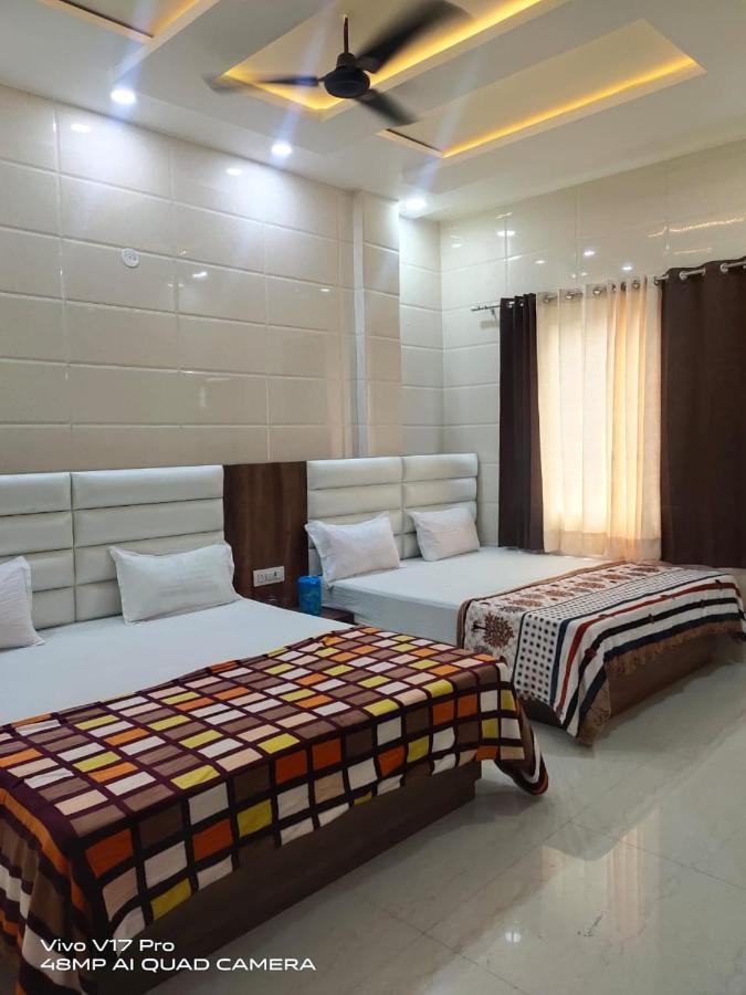 Jasneet Homestay Amritsar Extérieur photo