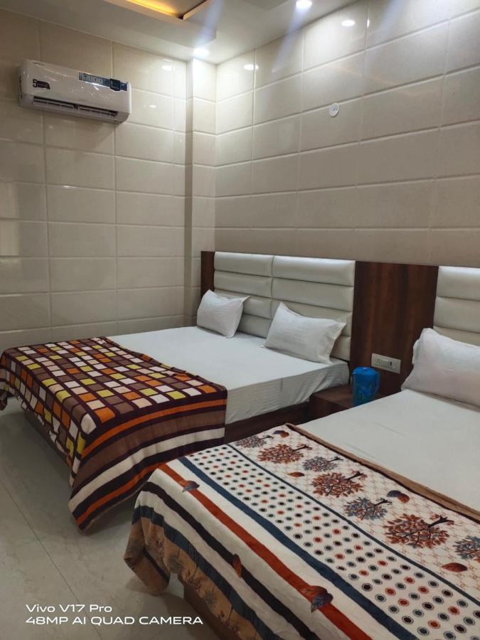 Jasneet Homestay Amritsar Extérieur photo