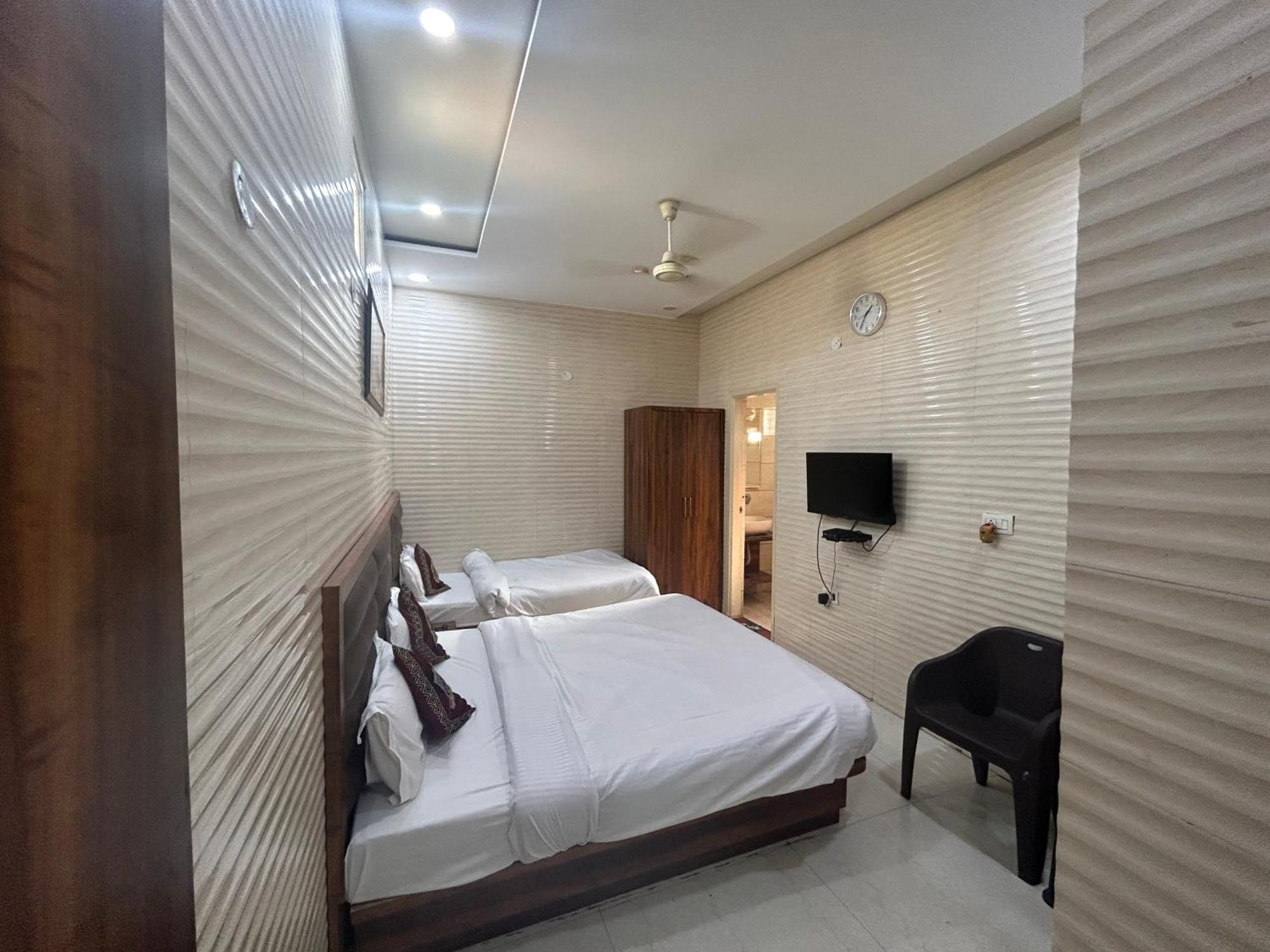 Jasneet Homestay Amritsar Extérieur photo